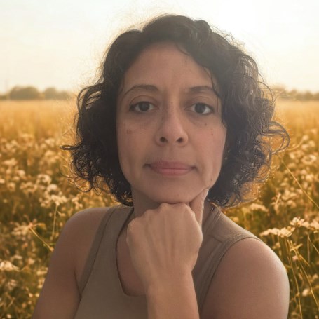 Isabel  Flores Photo
