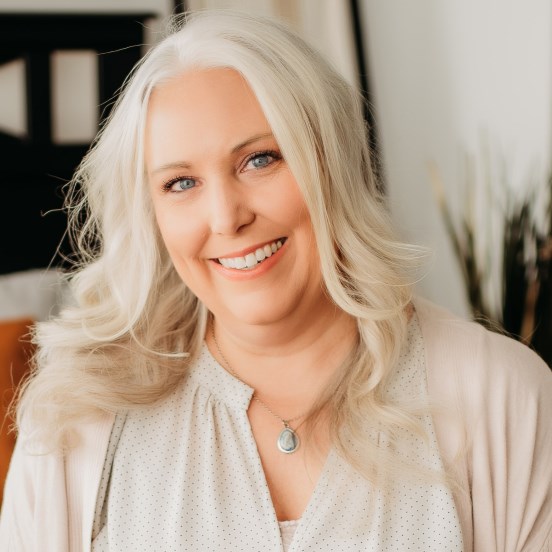 a photo from Leslie Dean