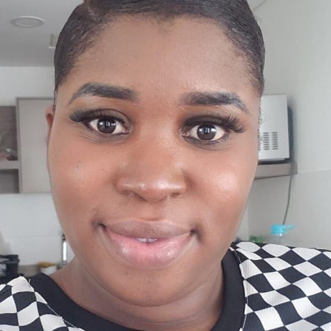 Calynn Maximin Photo