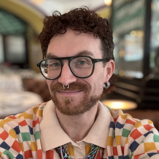 a photo from Ari Rosenbaum