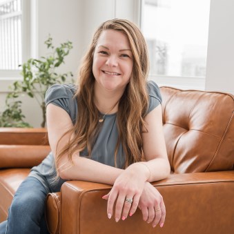 Khristen Newswander Photo