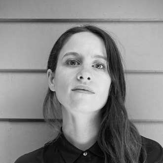 Alexa Bell Photo