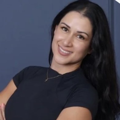 Mari Cuadros Photo