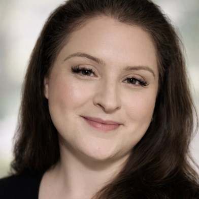 Olivia Posey Photo